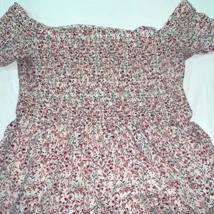 Smock off the shoulder floral top